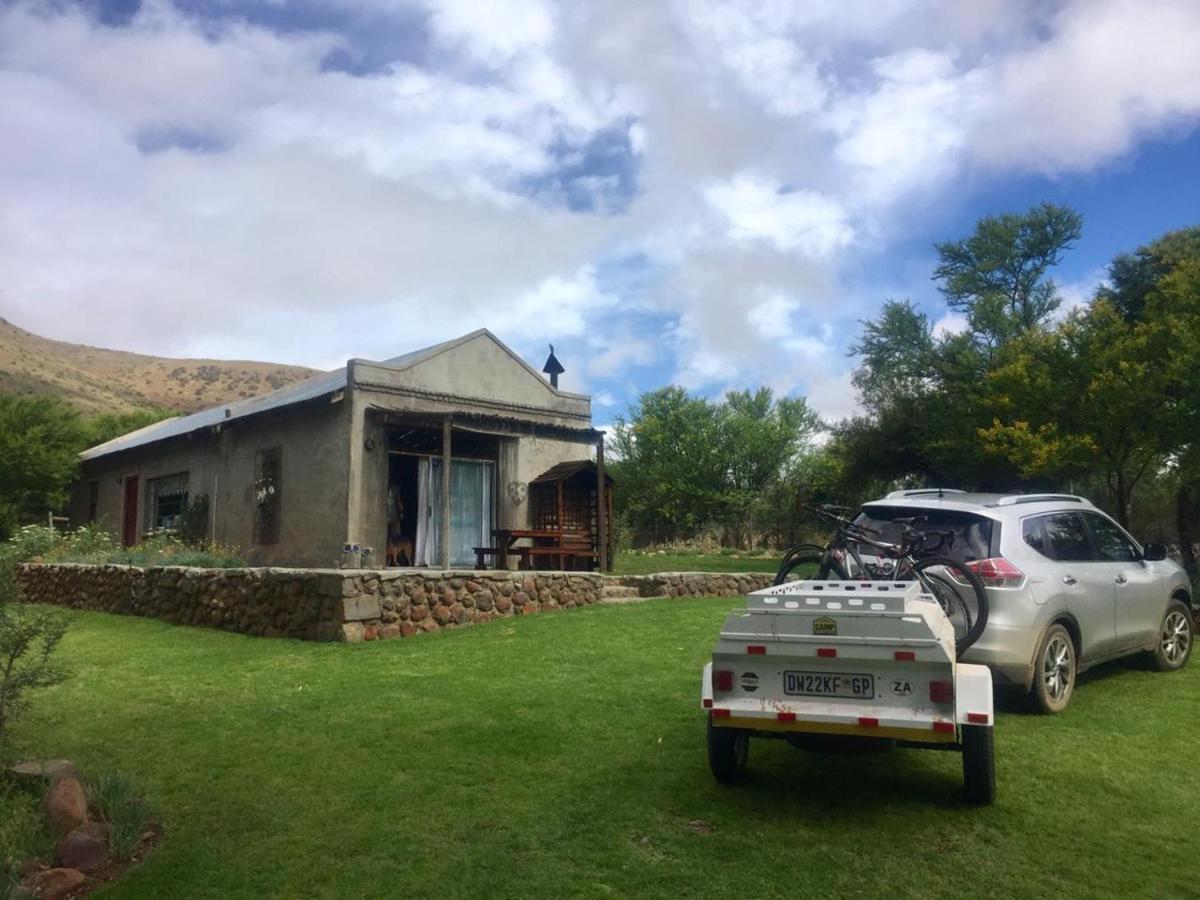 Waterval Farmstay Graaff Reinet Exterior photo